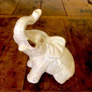 VTG “Good Luck Trunk” Ceramic White Iridescent Lustureware Elephant Statue